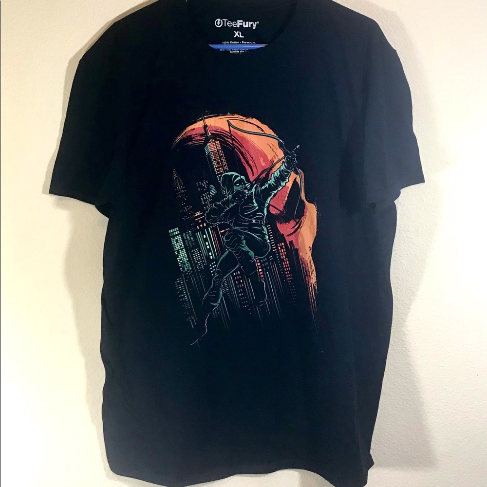 TeeFury Graphic Tee Top Green Arrow design XL